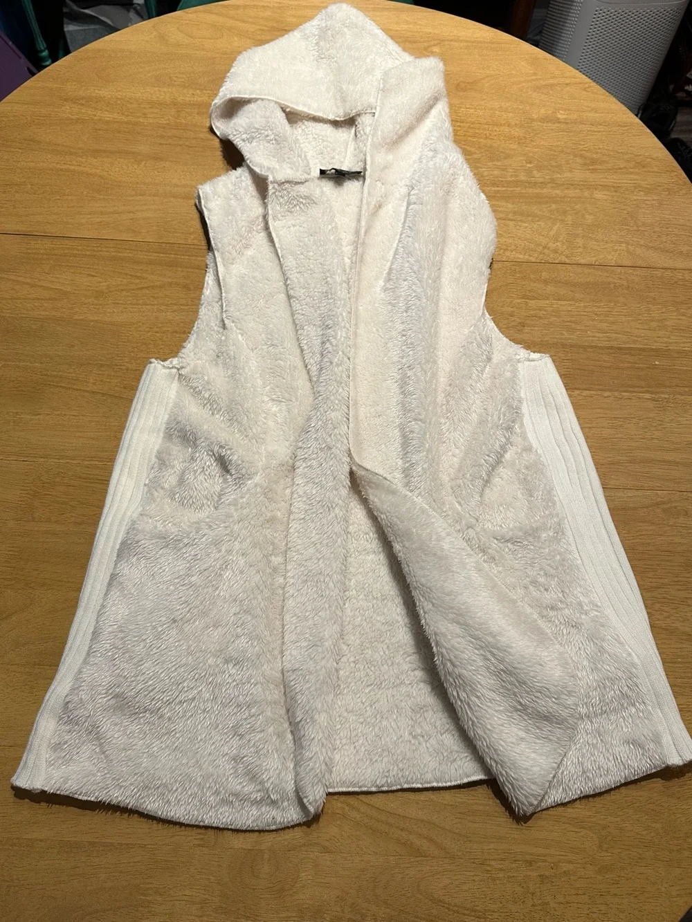 Love Tree Large Faux Fur Cream Hooded Vest